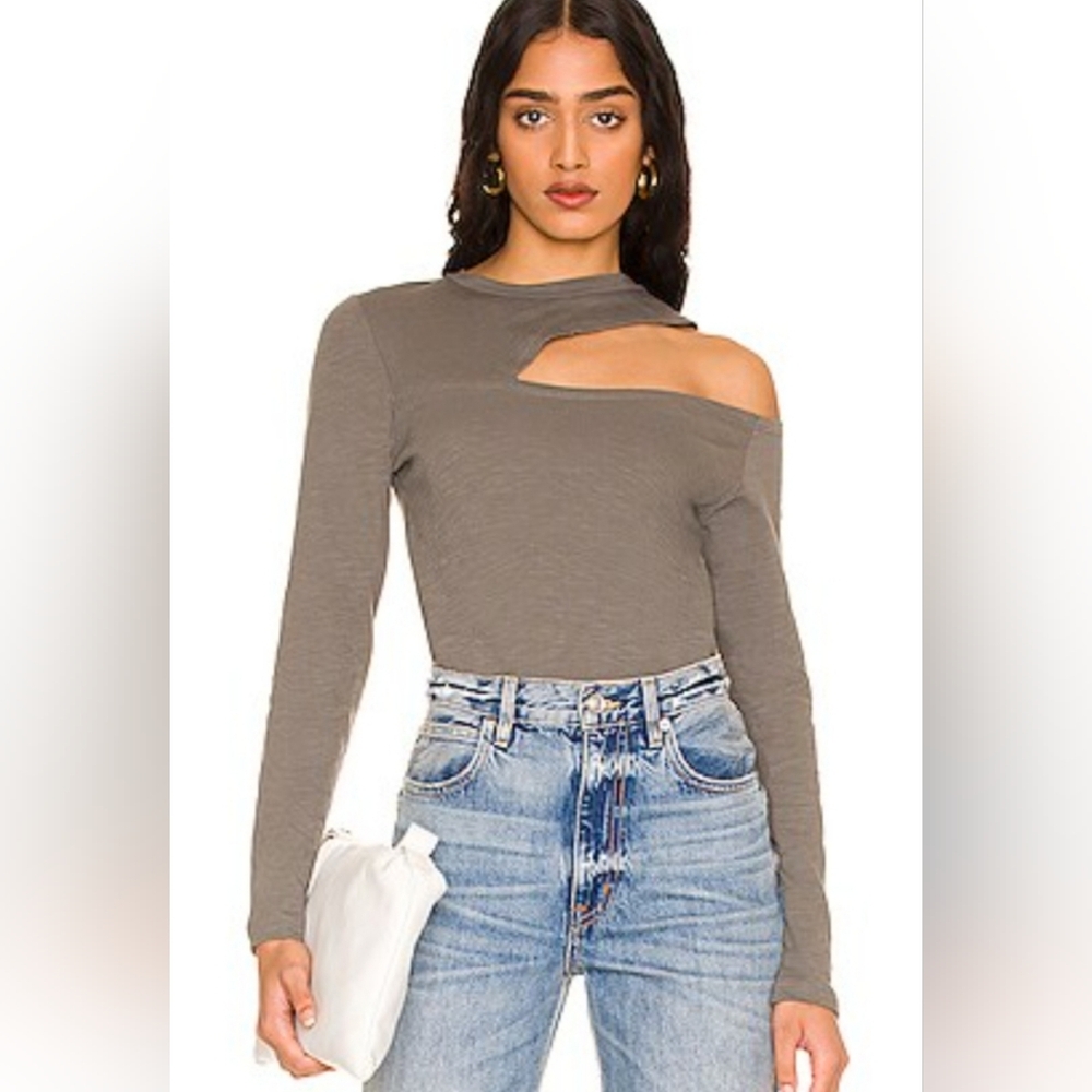 LNA Siren Asymmetrical Long Sleeve Top In Grey Size S